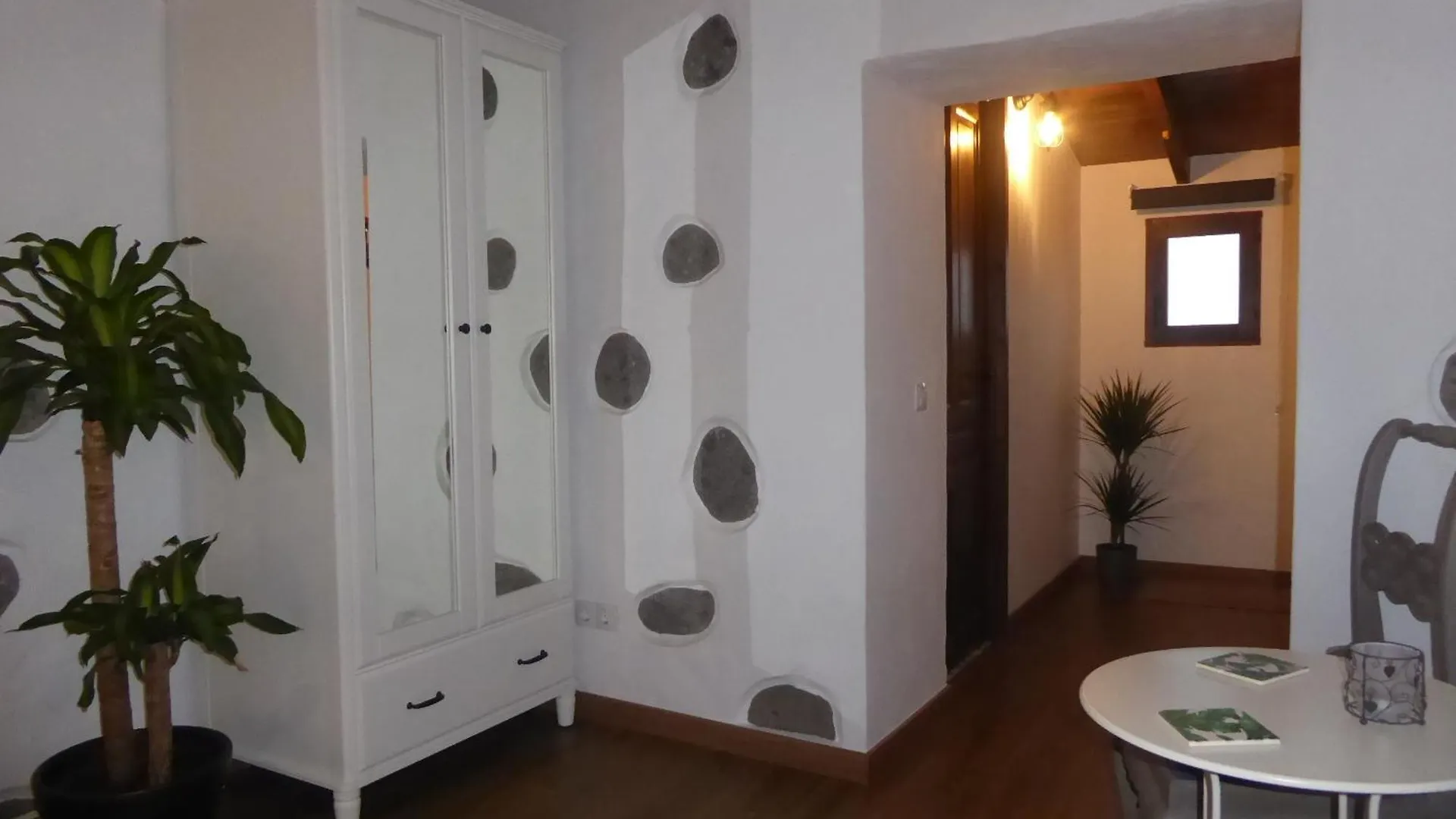 La Casa De Arriba, Private Rooms In Teror, Gran Canaria