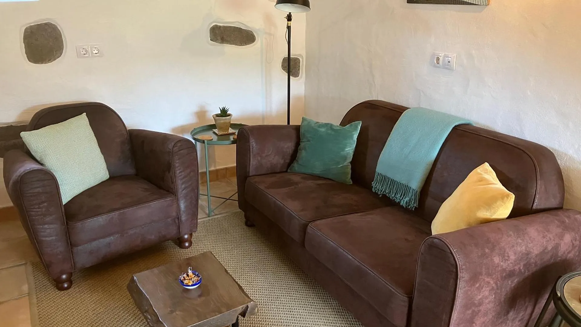 La Casa De Arriba, Private Rooms In Teror, Gran Canaria